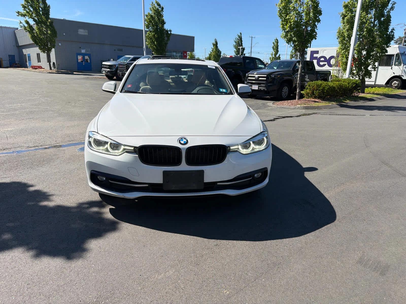 bmw 3 series 2018 WBA8F1C52JAE93285 image bmw 3 series 2018 WBA8F1C52JAE93285 image